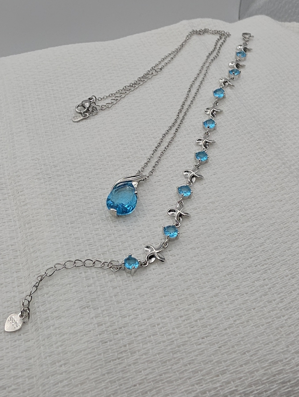 Sterling Silver Blue Teardrop Pendant Necklace and Bracelet Set